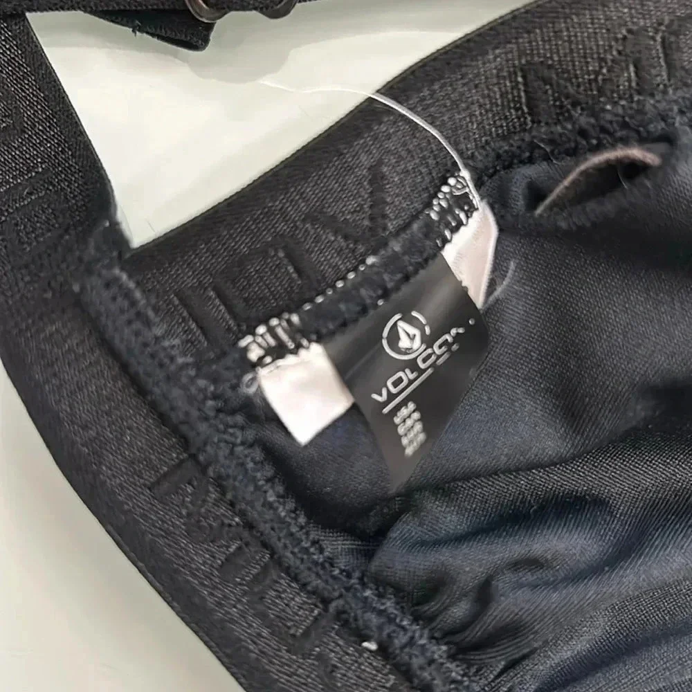 Volcom black tropical